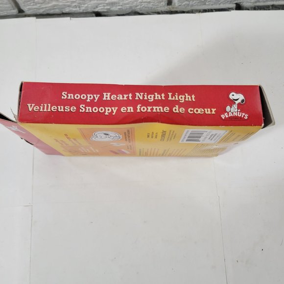 Peanuts Snoopy Heart Night Light Craft Kit in original box.  ITEM #1284 - Picture 5 of 5